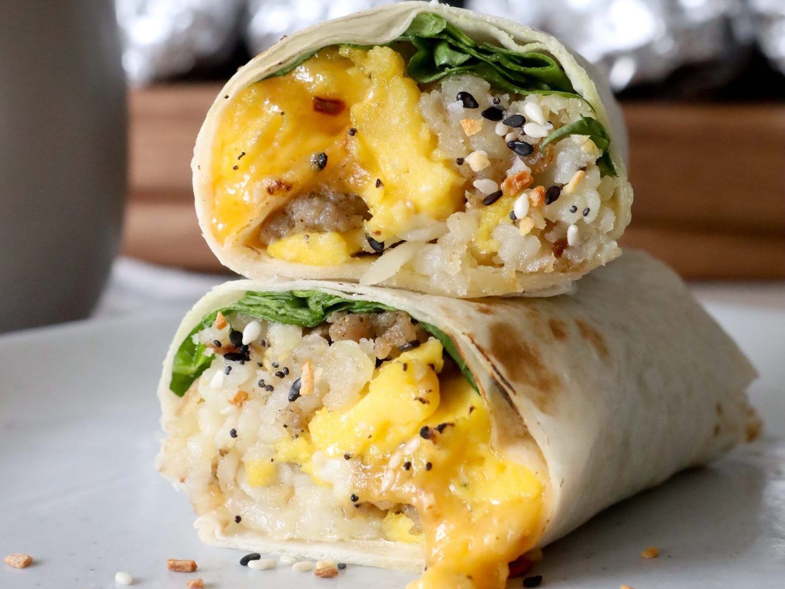 10 Healthy Breakfast Burrito Recipes with FreezerFriendly Options