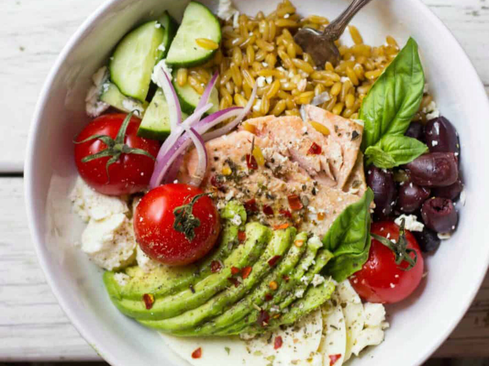 7 Mediterranean Diet Lunch Ideas We Love Right Now