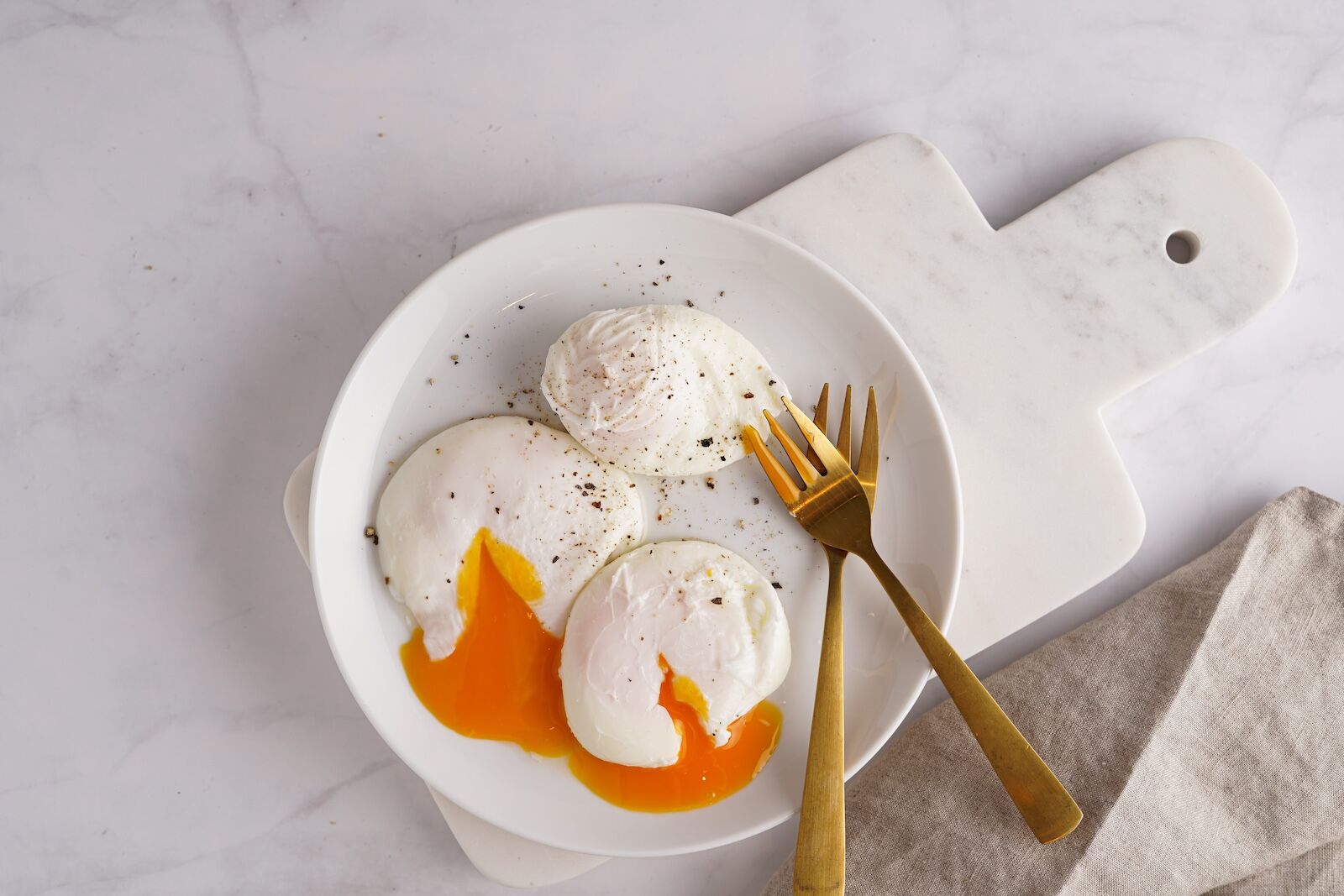 How to Make Perfect Poached Eggs Every Time