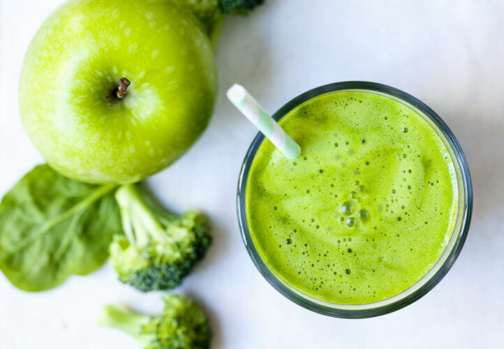green juice with broccoli, spinach, and apple