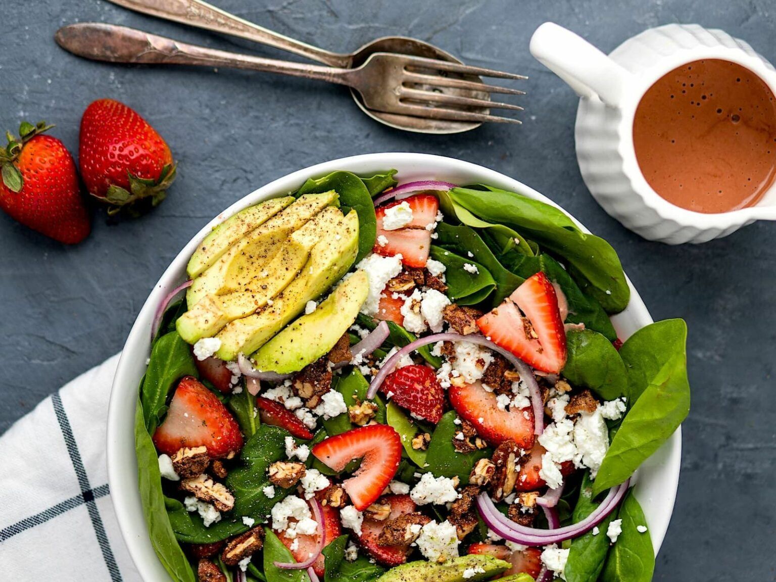 10 Fresh Spinach Recipes That Go Beyond Sautéed Spinach